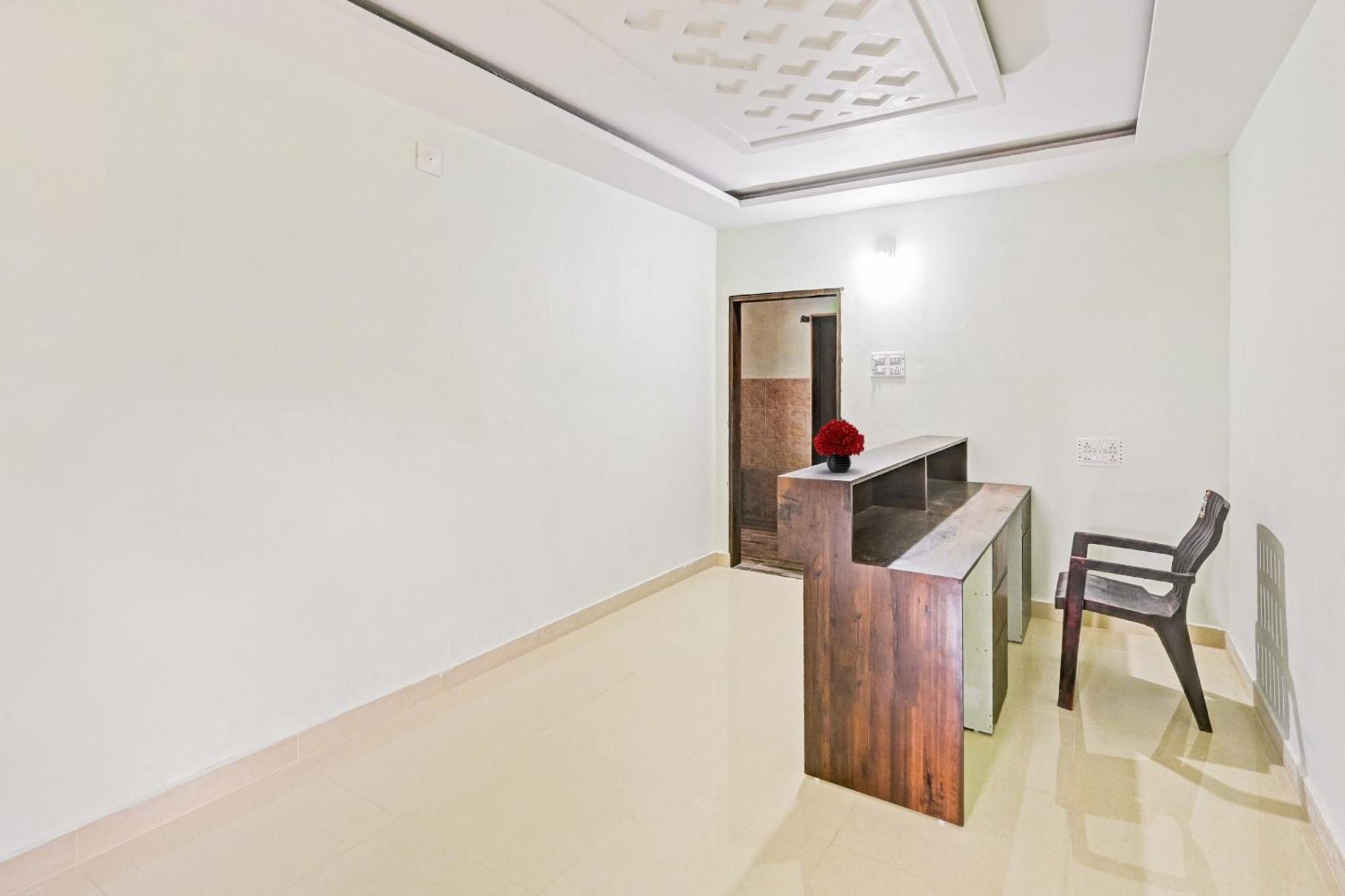 Hotel O Vrk Residency Kurmannapalem Exterior foto